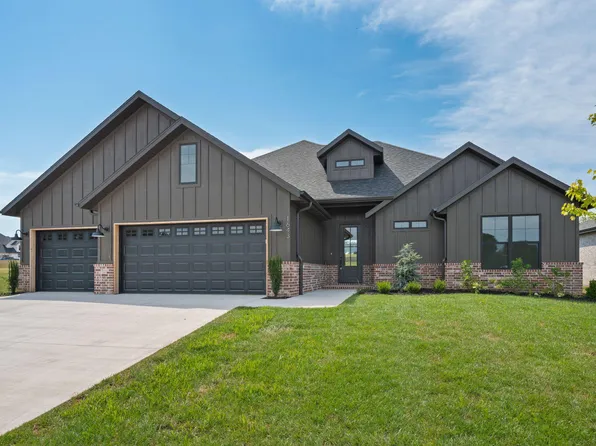 1643 S Crepe Myrtle Lane, Springfield, MO 65809