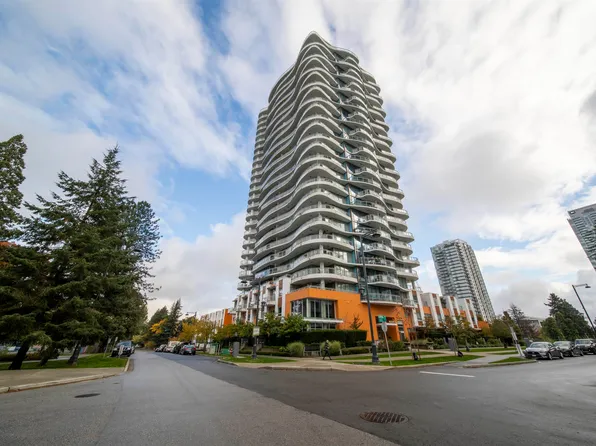 13303 103a Ave #202, Surrey, BC V3T 1S7
