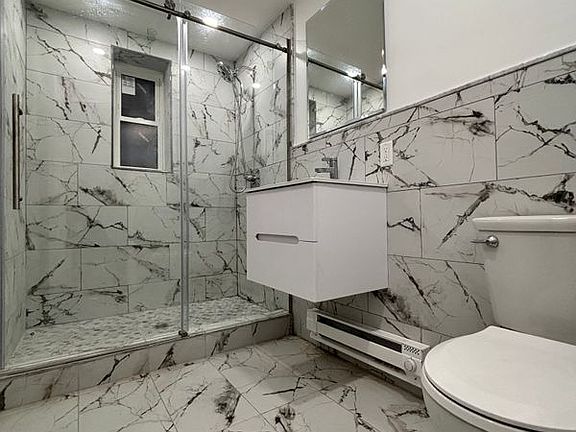 2nd image of 4252 Monticello Ave #1