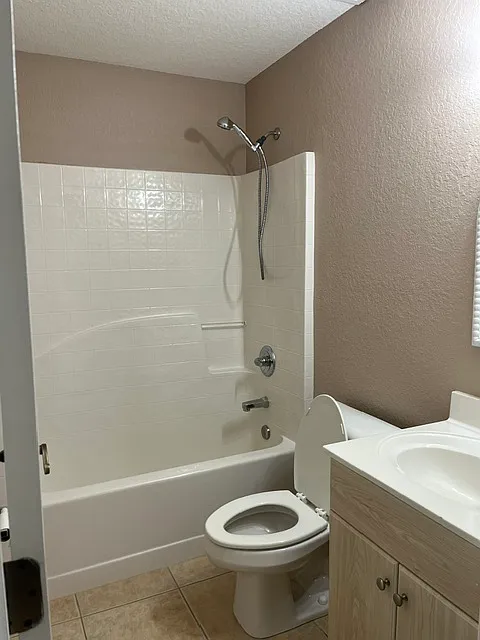 3 bed, 1500 sqft, $1,700 — Photo 3