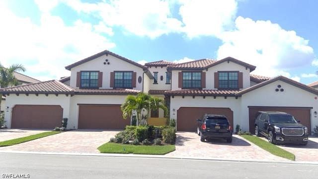 1st image of 12039 Hawthorn Lake Dr #201