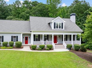 275 Inverness Shores Dr, Fayetteville, GA 30215