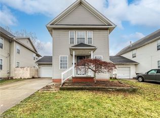 2222 E 69th St, Cleveland, OH