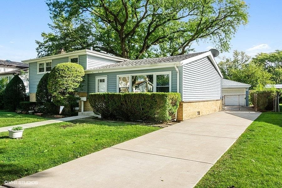 1st image of 129 Windsor Dr