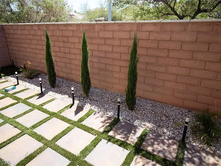 9955 Heritage Desert St — Photo 36