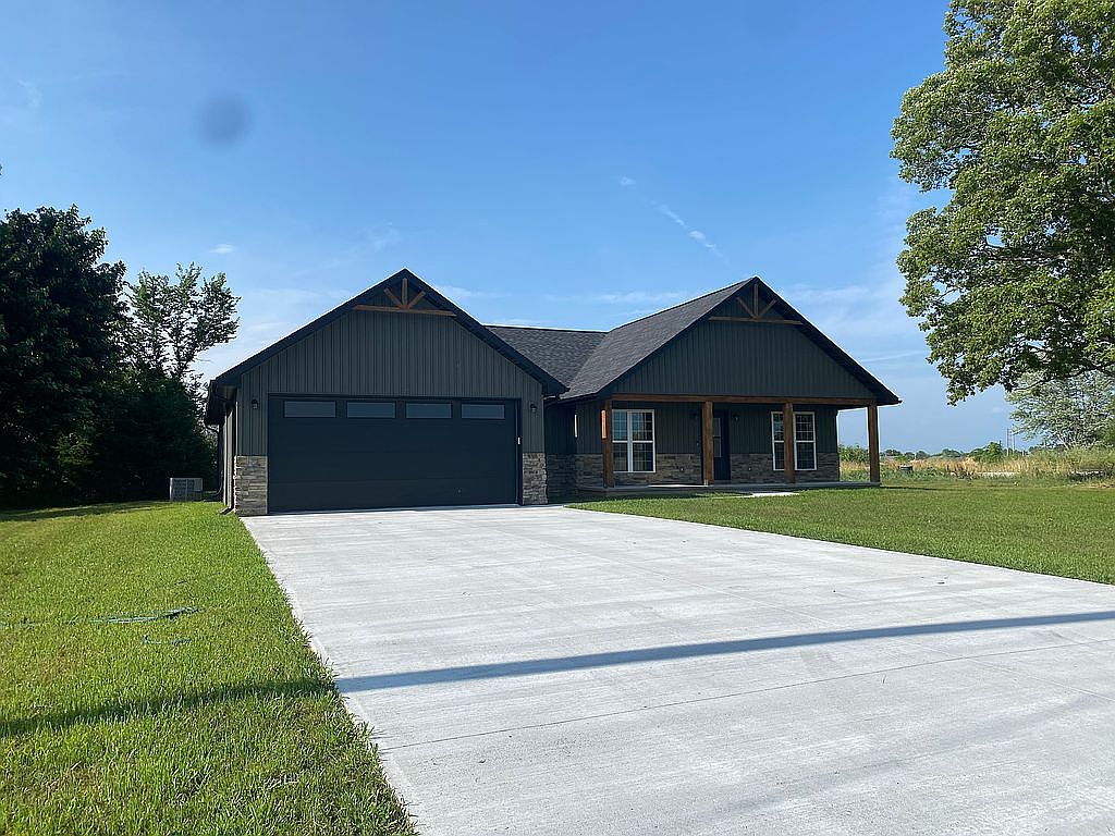 1061 W Thoroughfare St, Seymour, MO 65746 Zillow