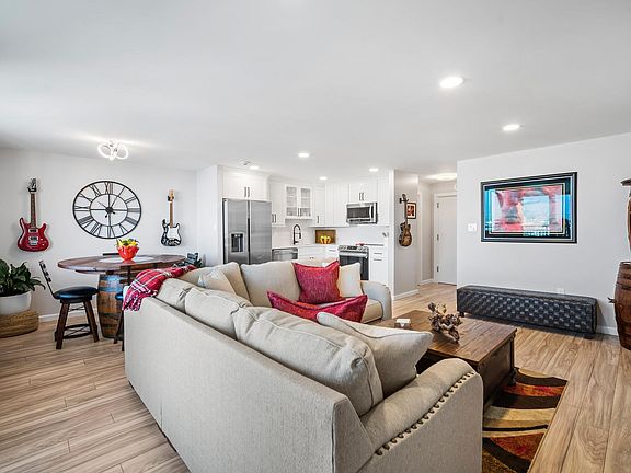 5th image of 9600 Atlantic Ave APT 708