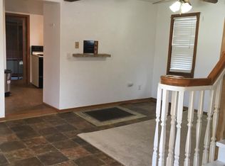 108 W 1st St, Worthing, SD 57077