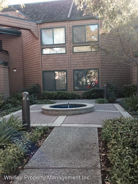 1st image of 61 Cove Ln