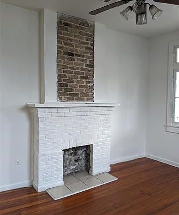 2nd image of 2519 Dante St
