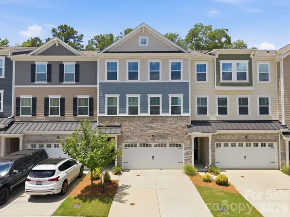 169 Marron Dr, Indian Trail, NC 28079