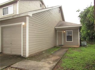 8906 Schick Rd APT D, Austin, TX 78729