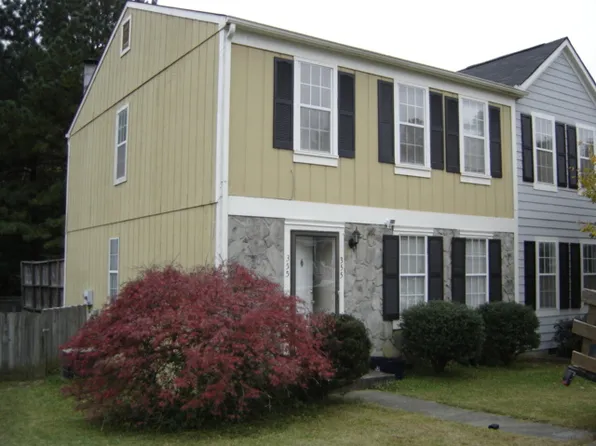 355 Black Oak Ct, Marietta, GA 30008