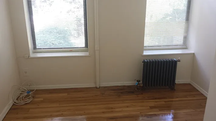 Rented by Urban Realty NYC | media 73