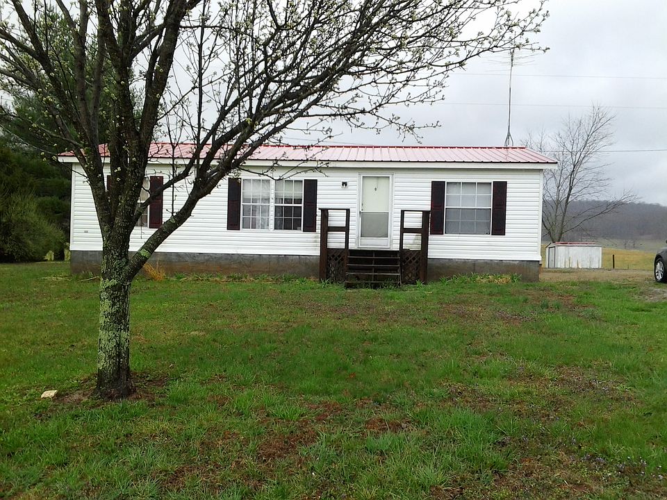 Cozy Sparta Country Home