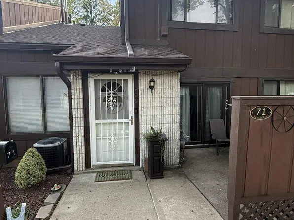 71 Rumson Rd, Staten Island, NY 10314