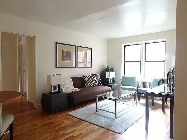 1413 New York Avenue — Photo 4