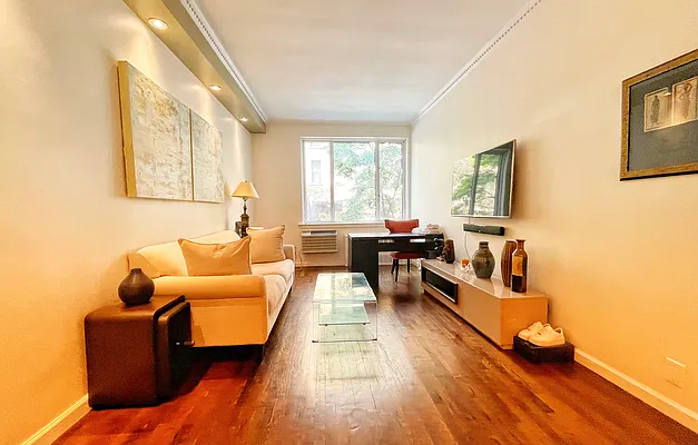 Rented by Corcoran | media 10