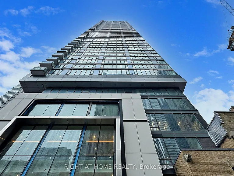 8 Cumberland St #603 — Photo 4