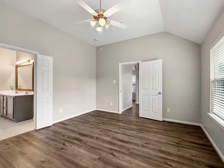 8726 Headstall Dr — Photo 21
