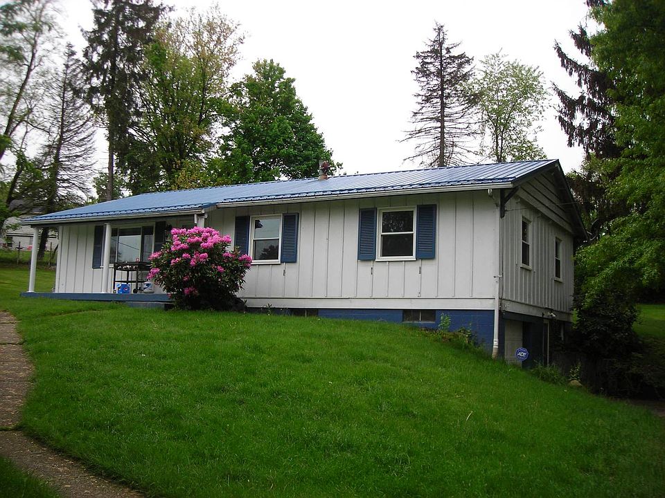1st image of 234 Maplewood Dr