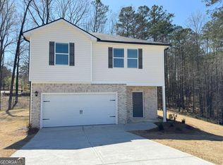 111 Woodside Ct, Temple, GA 30179