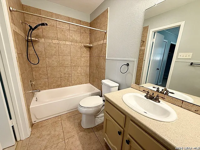 705 Woodcrest Cir — Photo 21
