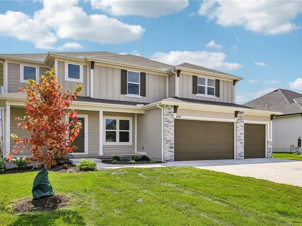16383 W 166th Ct, Olathe, KS 66062
