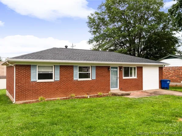 606 Ohio Avenue, Sellersburg, IN 47172