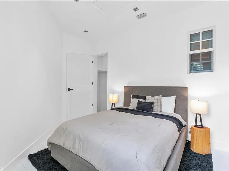 1627 Murex Ln — Photo 27