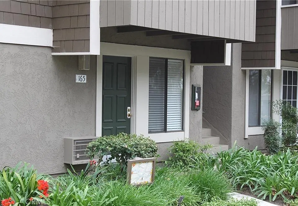 165 Streamwood