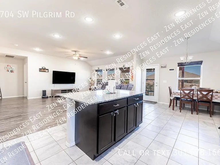 6704 SW Pilgrim Rd — Photo 11