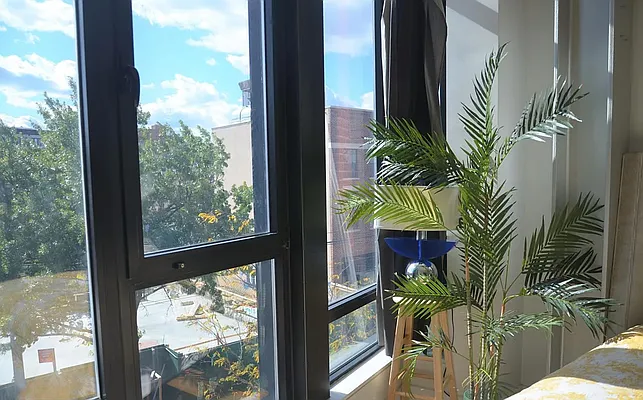 Rented by Triumph Property Group | media 18