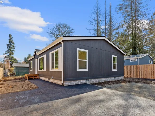 442 SW Juniper Rd, Estacada, OR 97023