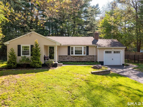 62 Francis Drive, Glastonbury, CT 06033
