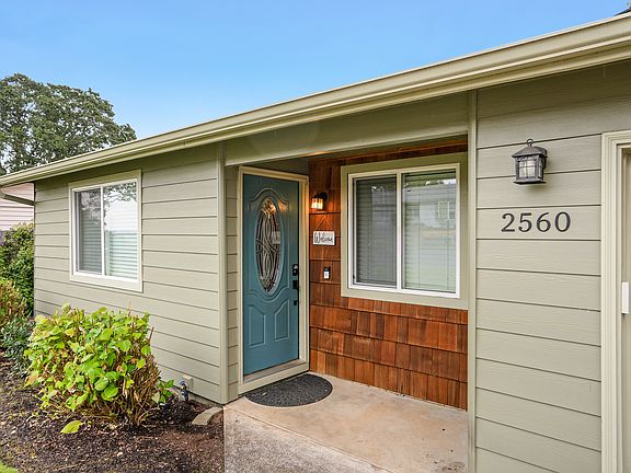 2nd image of 2560 Nautilus Ave NW