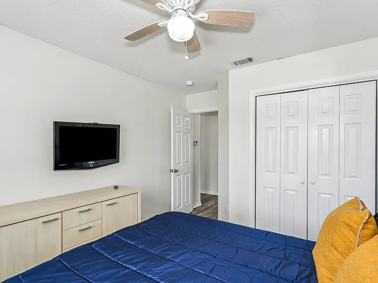 8407 Jarmen Ln — Photo 5