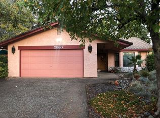 2860 Uranium Ct, Redding, CA 96003