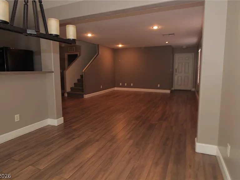 9289 Valley Ranch Ave — Photo 7