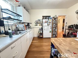 65 N Crescent Circuit, Brighton, MA 02135