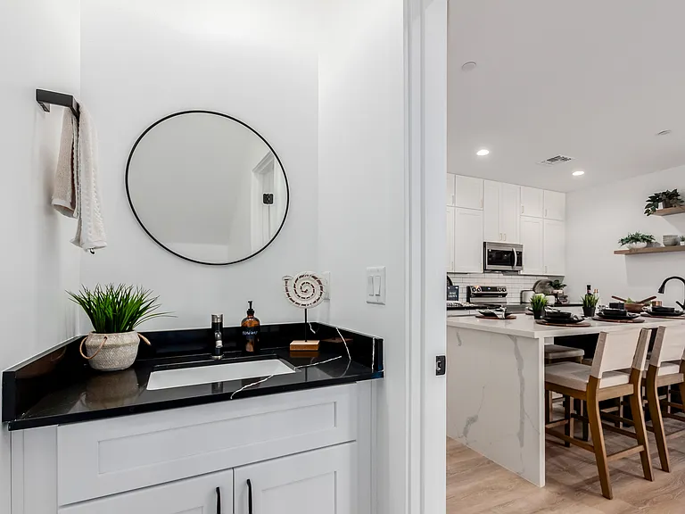 Sonoran Townhomes — Photo 16