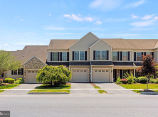 2080 Deer Run Dr, Hummelstown, PA 17036