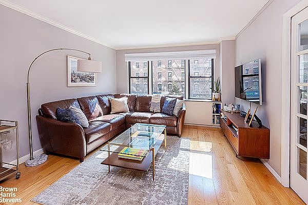 1st image of 460 E 79th St APT 3G