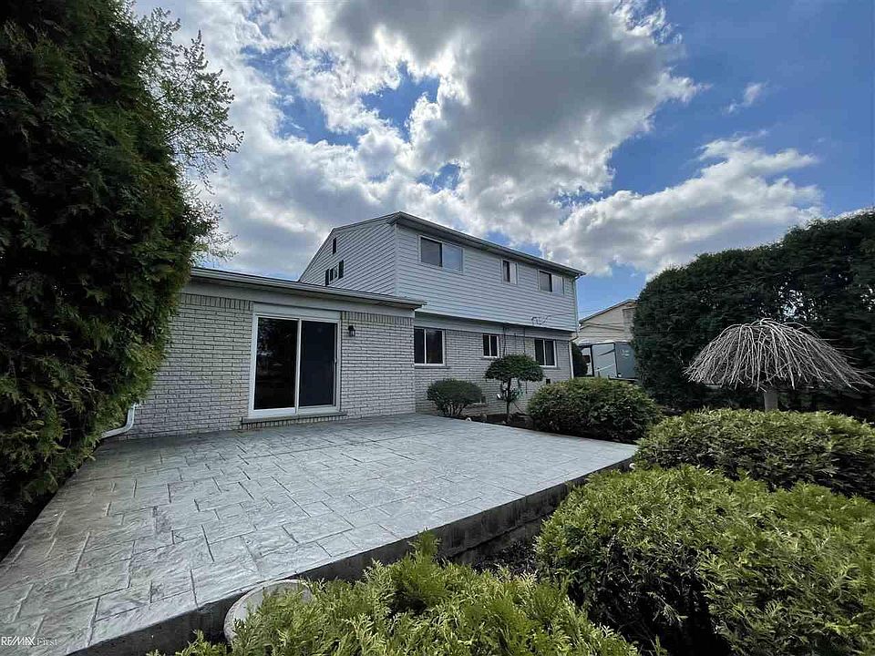 38127 Rockhill Rd, photo 29