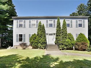 128 Farmington Ave, Farmington, CT 06032