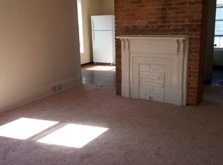 1046 Wilson Pl APT 2, Coraopolis, PA 15108