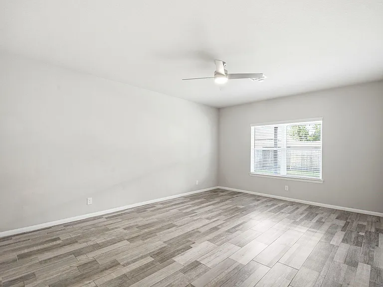 16203 Centennial Light Dr — Photo 14