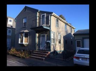 10 Jefferson St, Marblehead, MA 01945