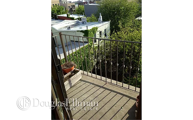 Rented by Douglas Elliman | media 32