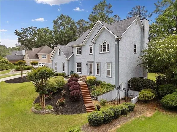 5711 Brynwood Cir NW, Acworth, GA 30101